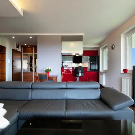 Elite Seaview Tower Apartment